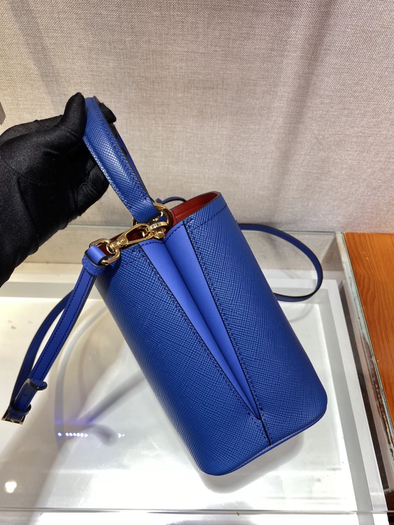 Pra*a top handle bags
